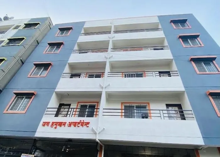 Oyo Home 87931 Jai Hanuman Apartment