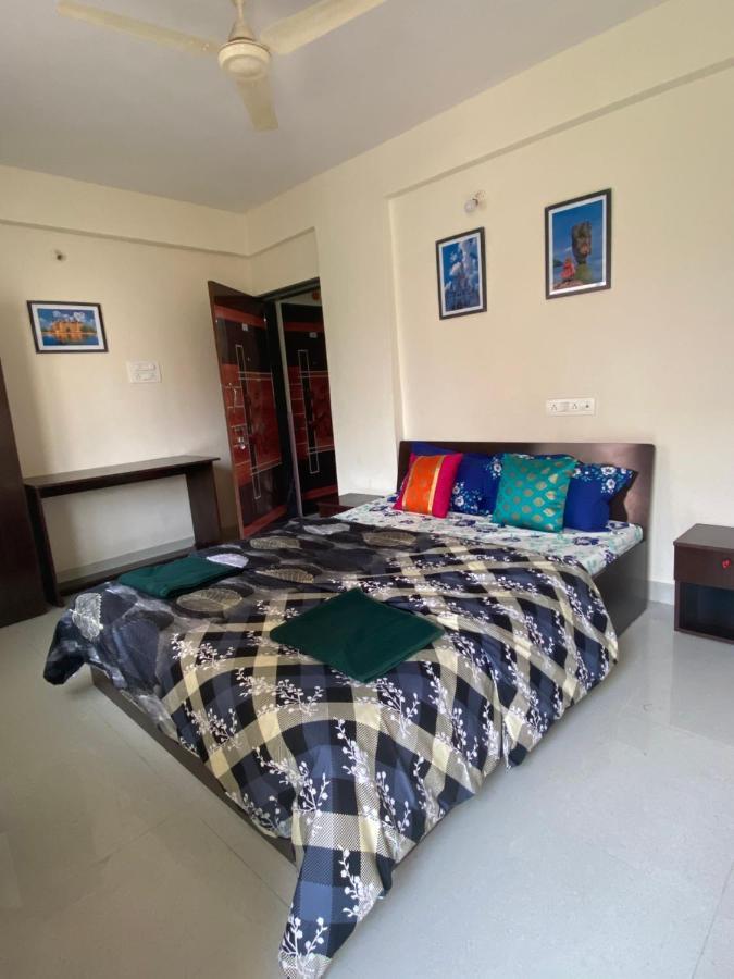 Apartment Oyo Home 87931 Jai Hanuman Apartment